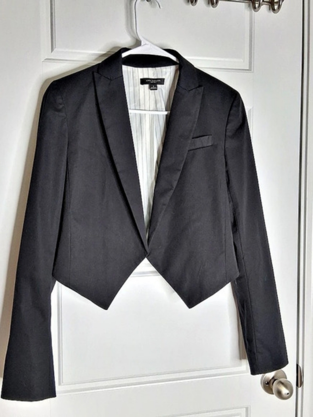 Ann Taylor Black Striped Cropped Blazer Size 4